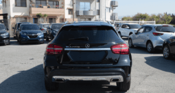 Mercedes Benz GLA200d