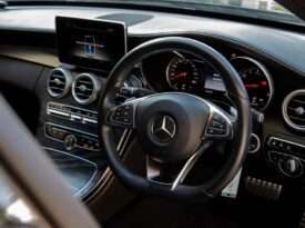 Mercedes Benz C180