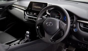 
									Toyota C-HR full								
