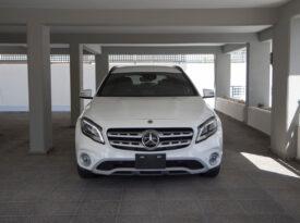 Mercedes Benz GLA180
