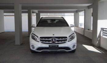 
									Mercedes Benz GLA180 full								