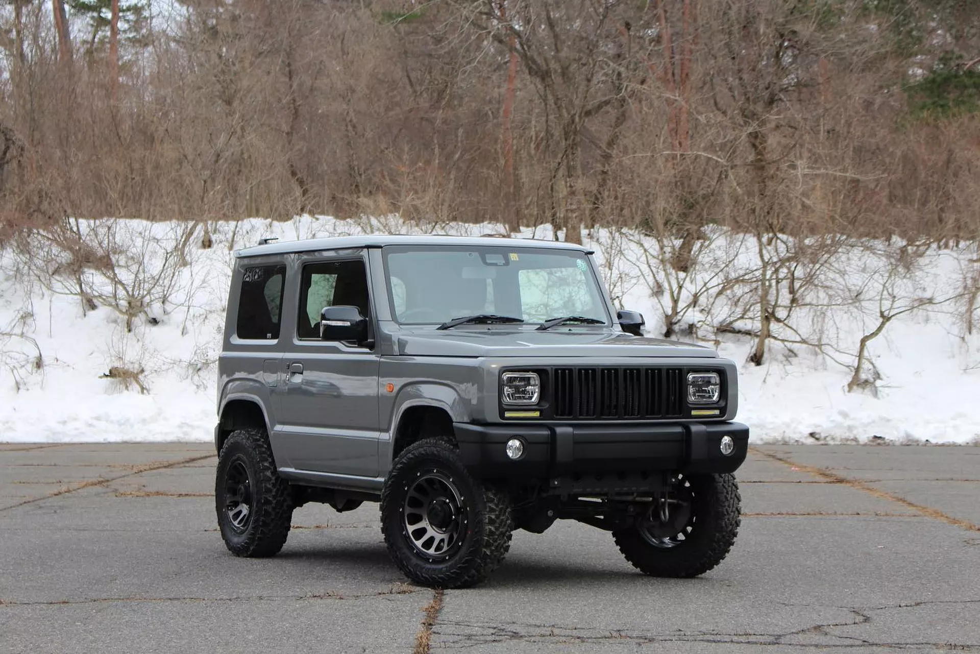 Suzuki Jimny Transformed Into A Little Jeep Cherokee XJ Impersonator ...