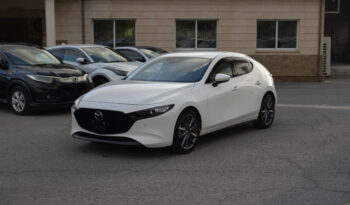 
									Mazda 3 full								