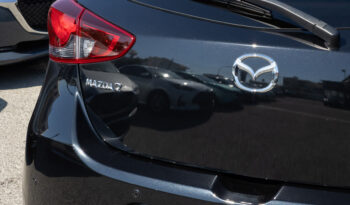 
									Mazda 2 full								