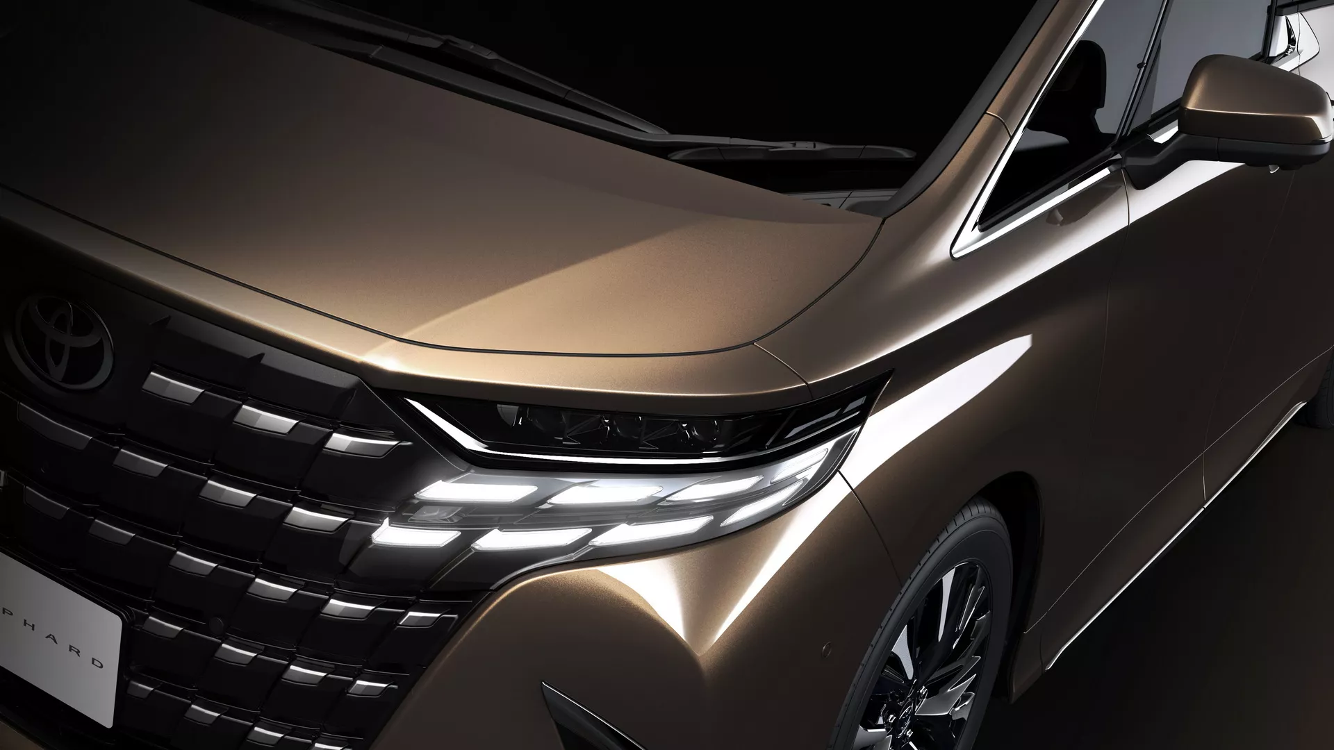 Toyota Alphard And Vellfire Debut In Japan