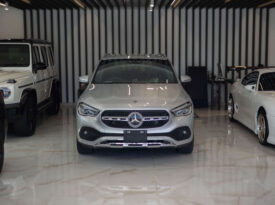 Mercedes Benz GLA200d