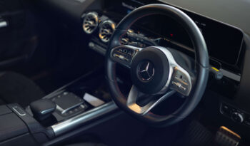
									Mercedes Benz GLA200d full								