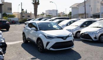 
									Toyota C-HR full								