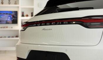 
									Porsche Macan full								