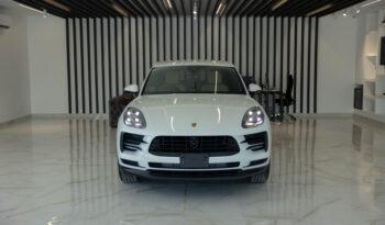 
									Porsche Macan full								