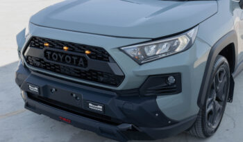 
									Toyota Rav4 Adventure full								
