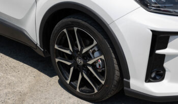 
									Toyota C-HR GR Sport full								