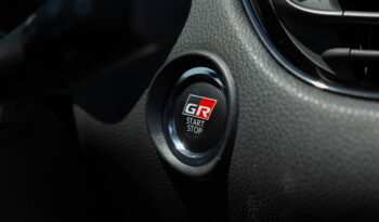 
									Toyota C-HR GR Sport full								