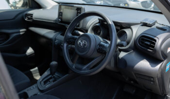 
									Toyota Yaris Cross full								