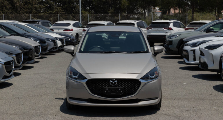Mazda Mazda 2