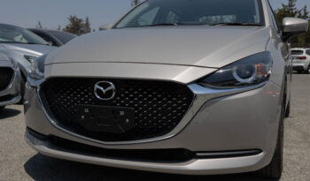 
									Mazda 2 full								