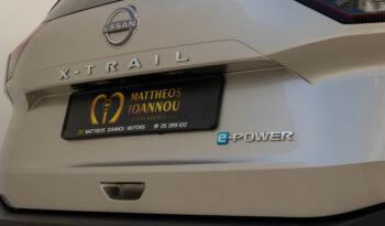 
									Nissan X-Trail full								
