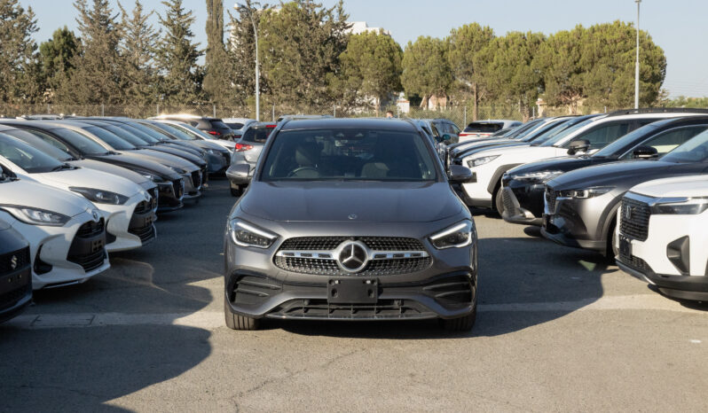 Mercedes Benz GLA200d