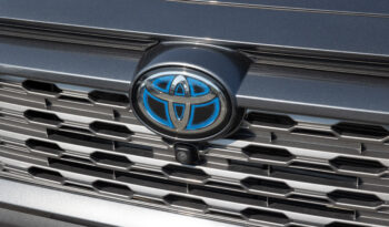 
									Toyota RAV4 full								
