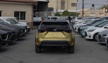 
									Toyota Yaris Cross full								