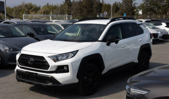 
									Toyota Rav4 full								
