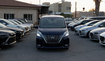 Nissan Serena v-chair