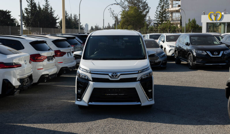 Toyota Voxy Welcab