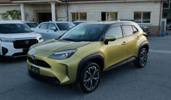 Toyota Yaris Cross full