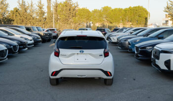 Toyota Aqua full