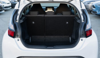 Toyota Aqua full